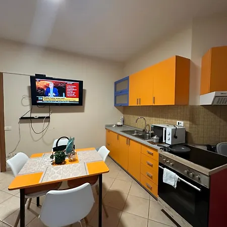 Golem, Miami Beach 2 *