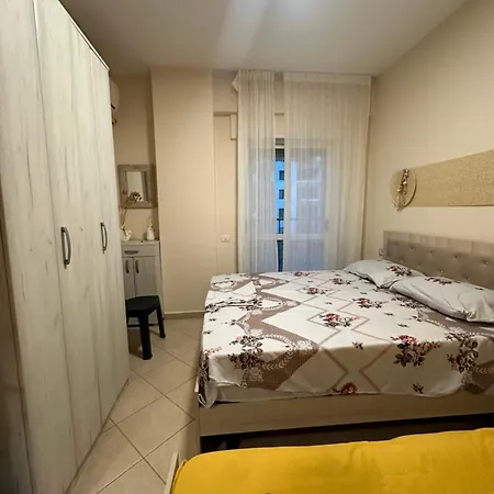 Golem, Miami Beach 2 * Golem (Tirana)